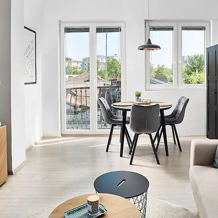 Stylish And Modern Centre Apartamento Skopie