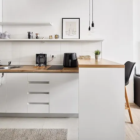 Stylish And Modern Centre